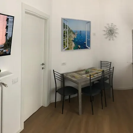 Visebella Nuovo E Confortevole Rimini